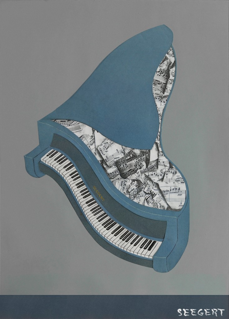 Blue_piano_small.jpg